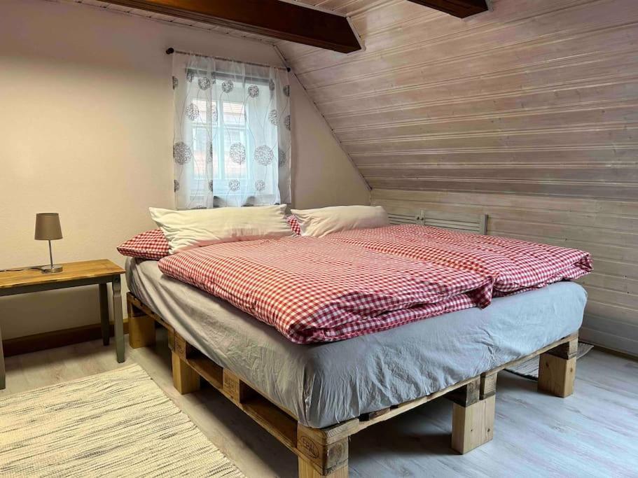 Maisonette-Fewo Fritz Mit Infrarotsauna Großschönau Eksteriør bilde